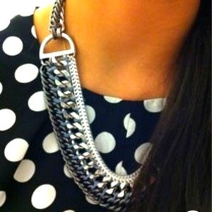 Stella & Dot Femme Fatale Necklace